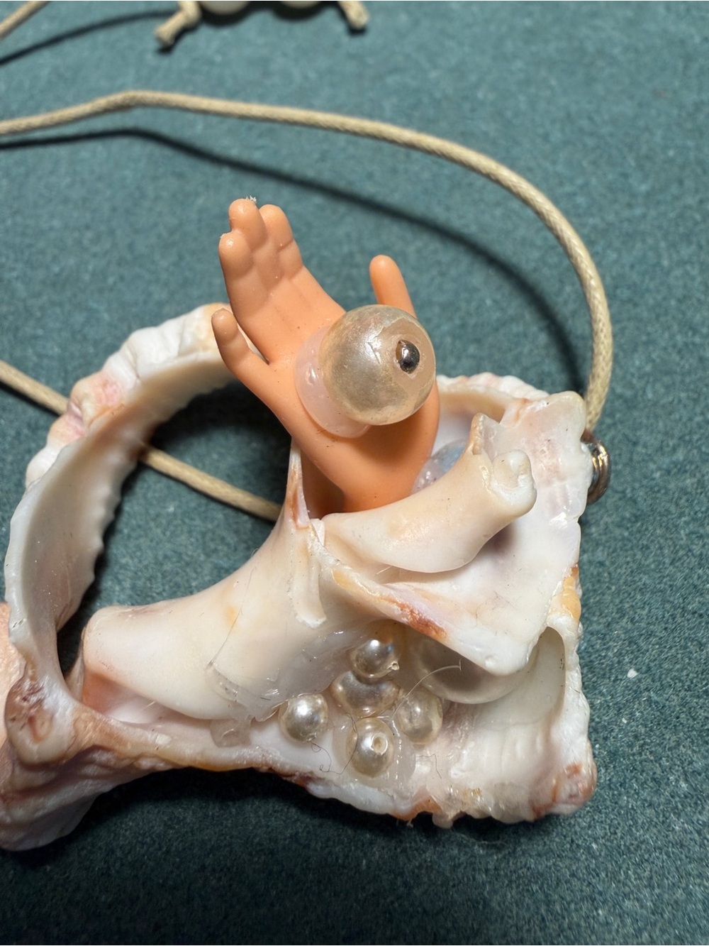 Unique Shell Pendant Necklace - Picture 2 of 2